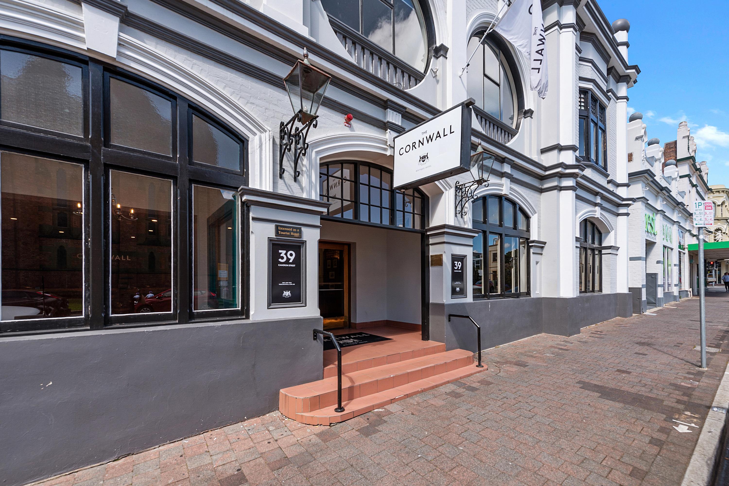 The Cornwall Historic Hotel Launceston Bagian luar foto